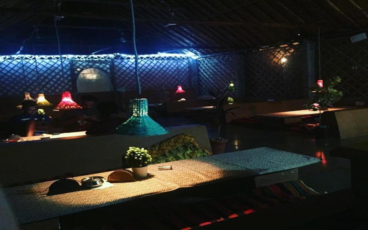 Hotel Megha Resort Hampi Exterior foto