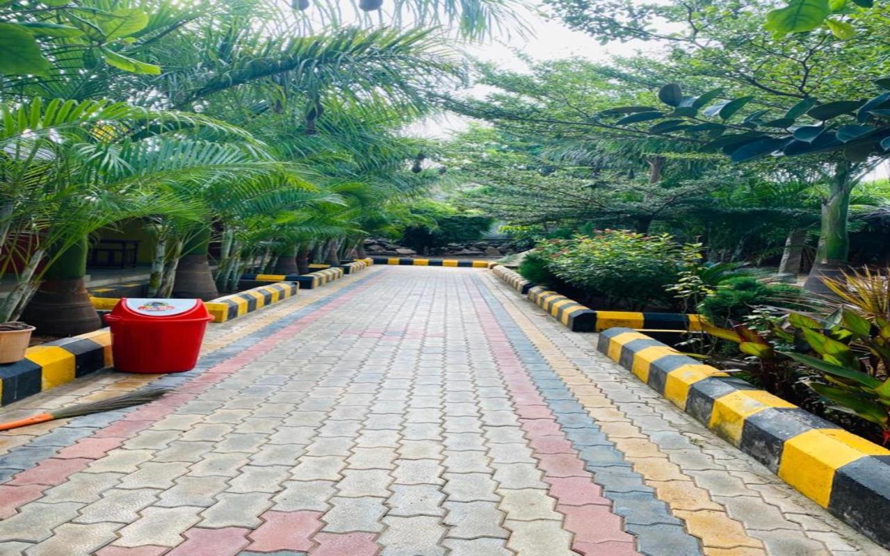 Hotel Megha Resort Hampi Exterior foto